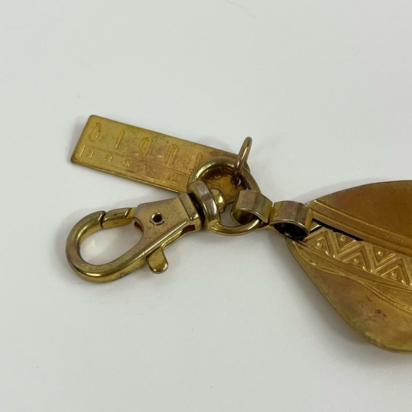 Vintage Bohemians New York Studio Gold Tone Statement Belt - Picture 9 of 16